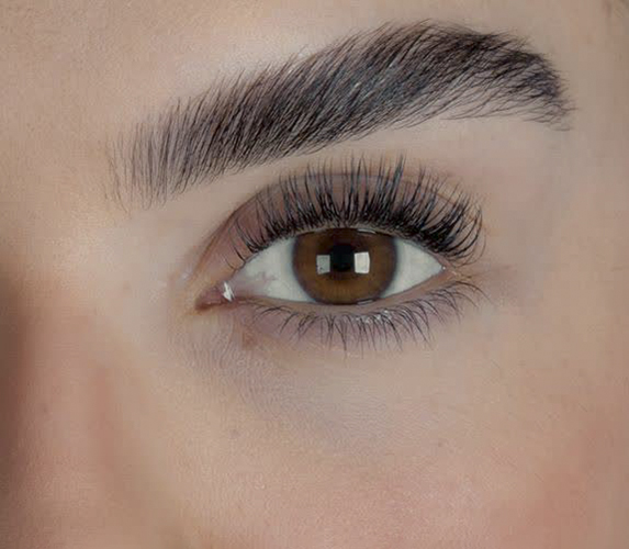 آیا لیفت ابرو به تنهایی برای فرم دادن به صورت کافی است؟